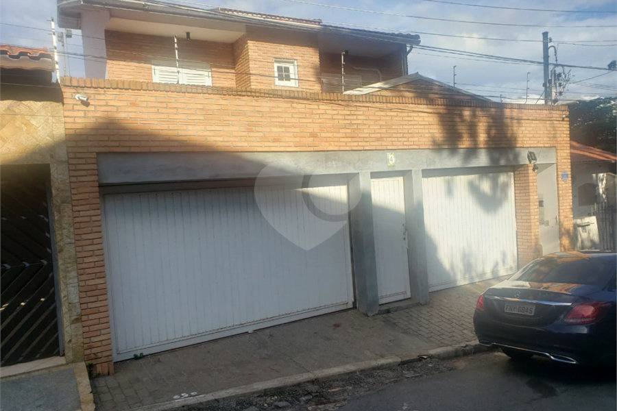 Sobrado à venda com 4 quartos, sendo 2 suítes,  em Tremembé, São Paulo, SP