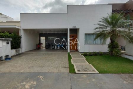 Casa em condomínio à venda com 3 quartos, sendo 1 suíte, em Iporanga, Sorocaba, SP