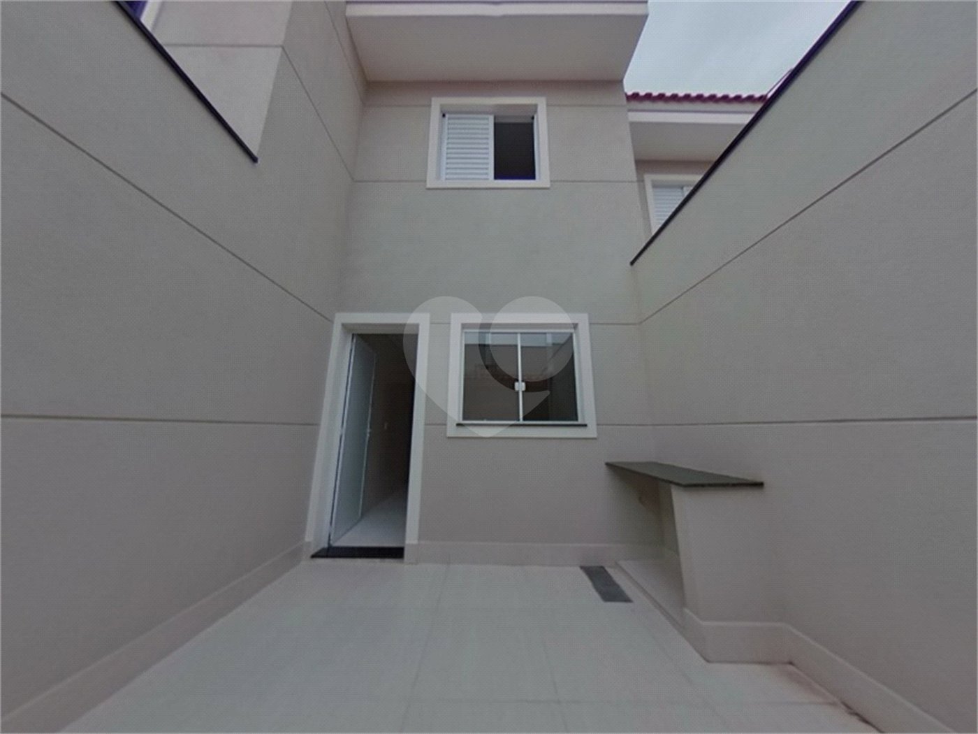 Casa à venda com 3 suítes no condomínio Residencial Gaya, São Paulo - SP