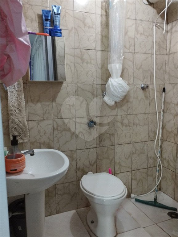 Casa à venda com 3 quartos, sendo 2 suítes, no condomínio Casa, São Paulo - SP