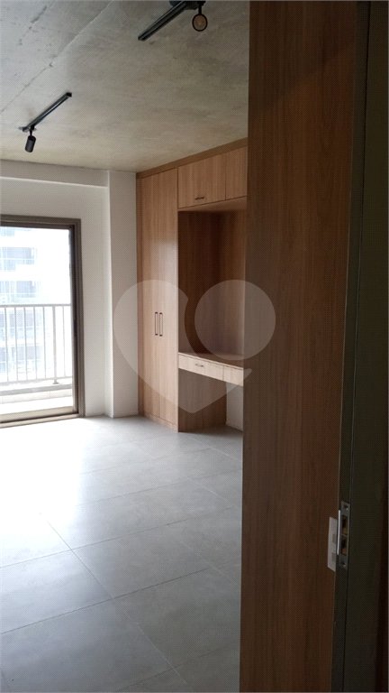 Apartamento à venda com 1 quarto em Cerqueira César, São Paulo, SP