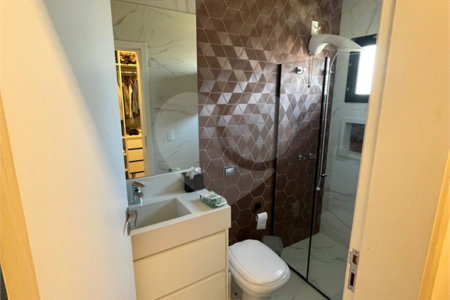 Casa à venda com 3 suítes no condomínio Vila Hipica Ii, Vinhedo - SP