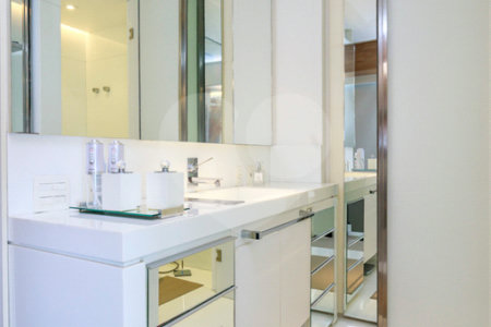 Apartamento à venda com 3 suítes em Cidade Monções, São Paulo, SP