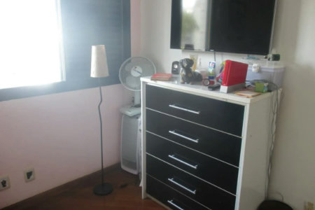 Apartamento à venda com 3 quartos, sendo 1 suíte, em Real Parque, São Paulo, SP