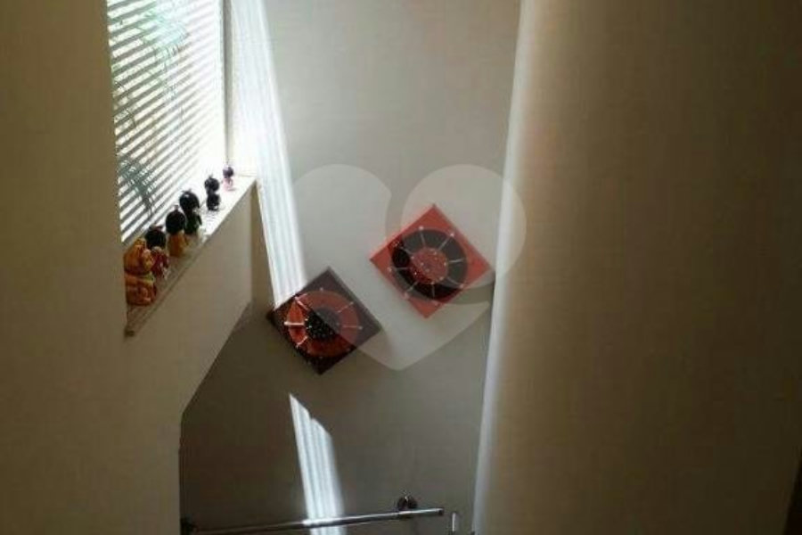 Sobrado à venda com 3 suítes em Vila Mazzei, São Paulo, SP