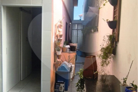 Sobrado à venda com 3 quartos, sendo 1 suíte, em Vila Libanesa, São Paulo, SP