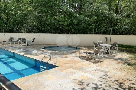 Apartamento à venda ou para alugar com 3 quartos, sendo 1 suíte,  em Vila Suzana, São Paulo, SP