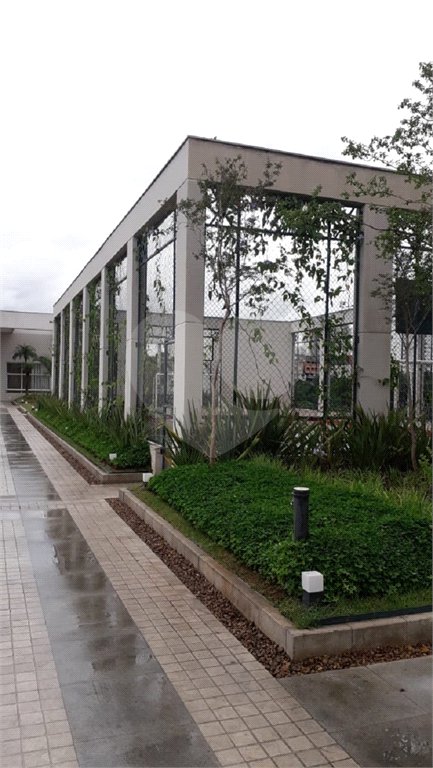 Apartamento à venda com 3 quartos, sendo 1 suíte,  em Jardim Vazani, São Paulo, SP