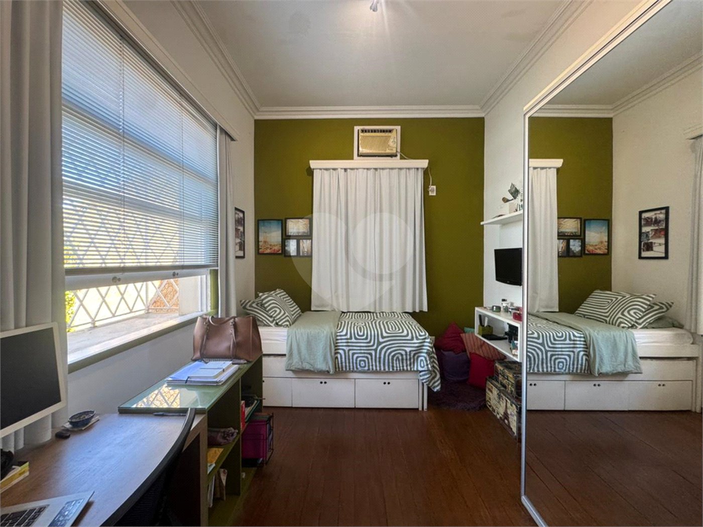 Casa à venda com 3 quartos, sendo 1 suíte,  em Santa Teresa, Rio de Janeiro, RJ