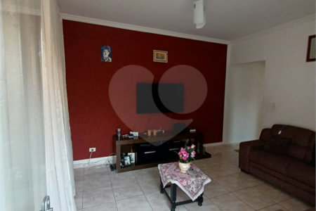 Casa à venda com 3 quartos, sendo 1 suíte,  em Jardim Santa Mônica, São Paulo, SP