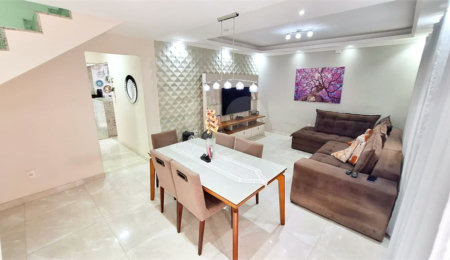 Casa à venda com 3 quartos, sendo 2 suítes,  no condomínio Residencial West Green, Rio de Janeiro - RJ