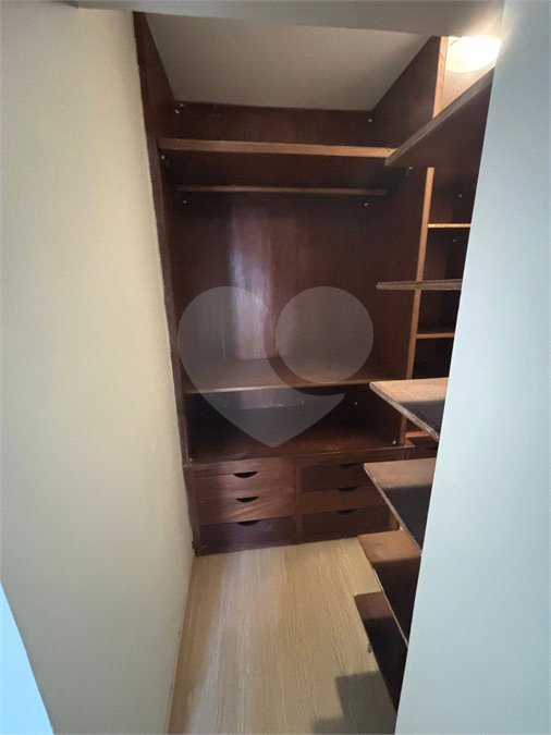 Apartamento à venda ou para alugar com 1 suíte em Vila Suzana, São Paulo, SP
