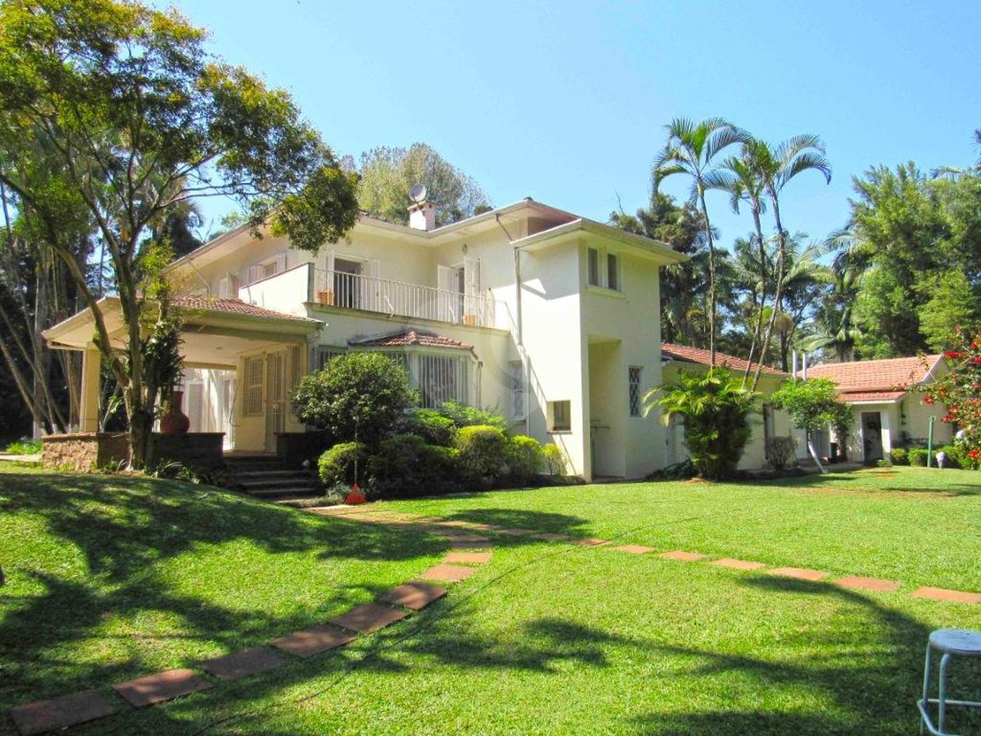 Casa à venda com 4 suítes no condomínio Chácara Flora, São Paulo - SP