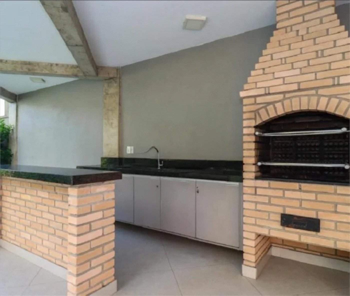 Apartamento à venda com 3 quartos, sendo 1 suíte, em Jardim Londrina, São Paulo, SP