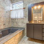 Casa à venda com 3 quartos, sendo 1 suíte, em Vila Clementino, São Paulo, SP