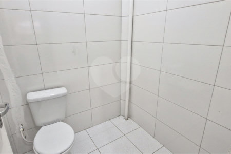 Kitnet para alugar com 1 suíte em Moinho Velho, São Paulo, SP