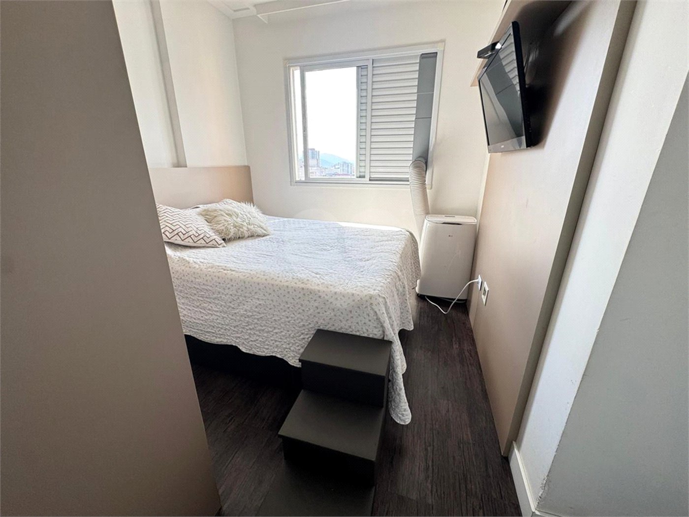 Apartamento à venda com 2 quartos, sendo 1 suíte, em Parada Inglesa, São Paulo, SP