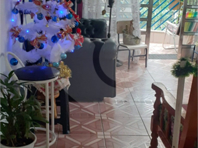 Sobrado à venda com 2 quartos no Brasilândia, São Paulo, SP