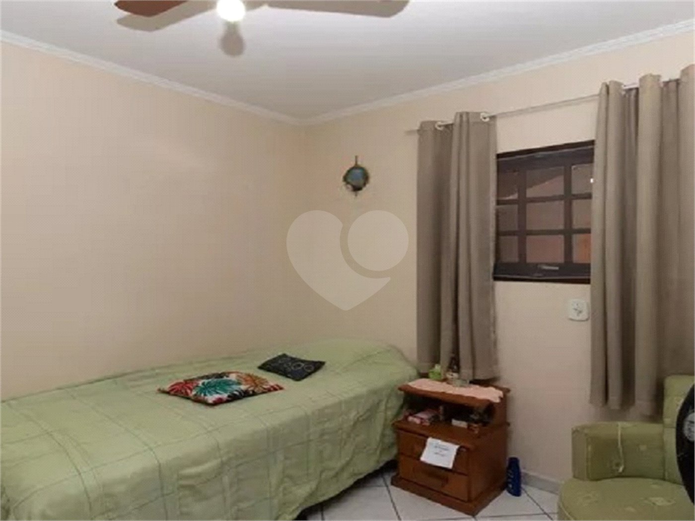 Casa à venda com 3 quartos, sendo 1 suíte, em Vila Gustavo, São Paulo, SP