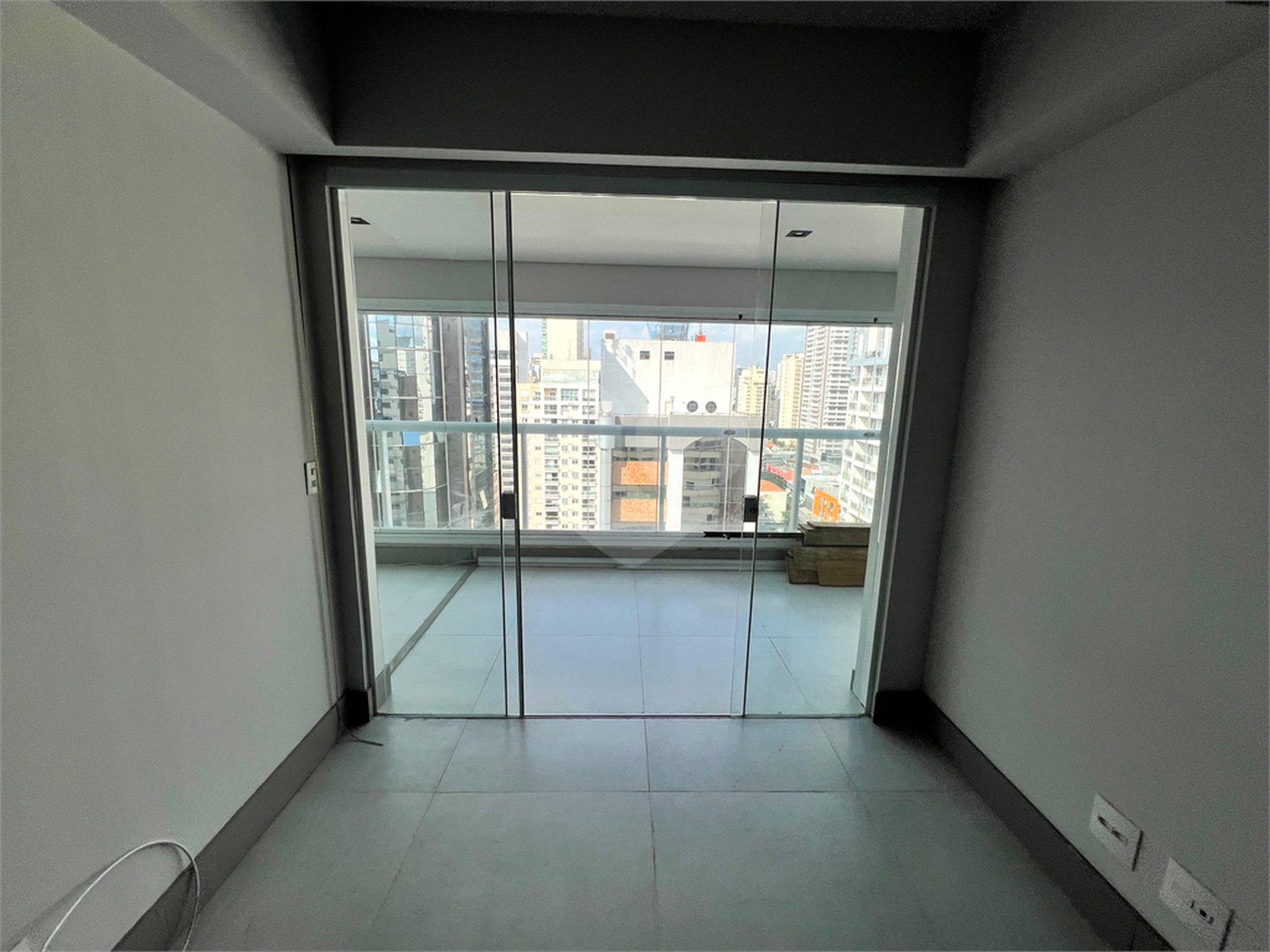 Apartamento à venda com 2 suítes em Indianópolis, São Paulo, SP