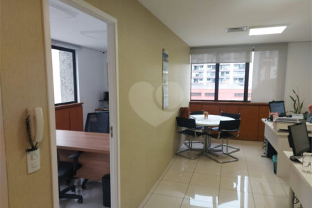 Sala à venda em Campo Belo, São Paulo, SP