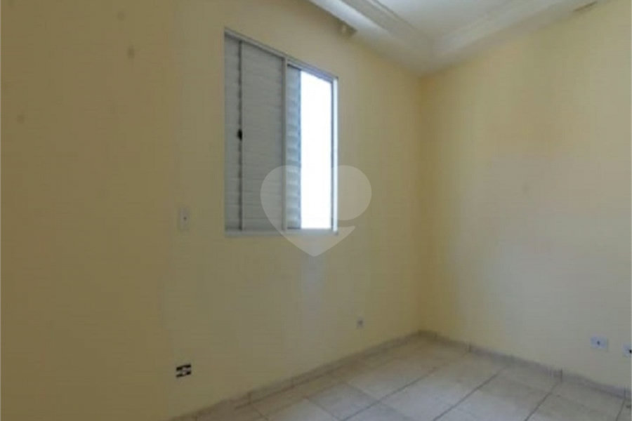 Casa para alugar com 2 quartos, sendo 1 suíte,  no condomínio Nova Carioba, São Paulo - SP