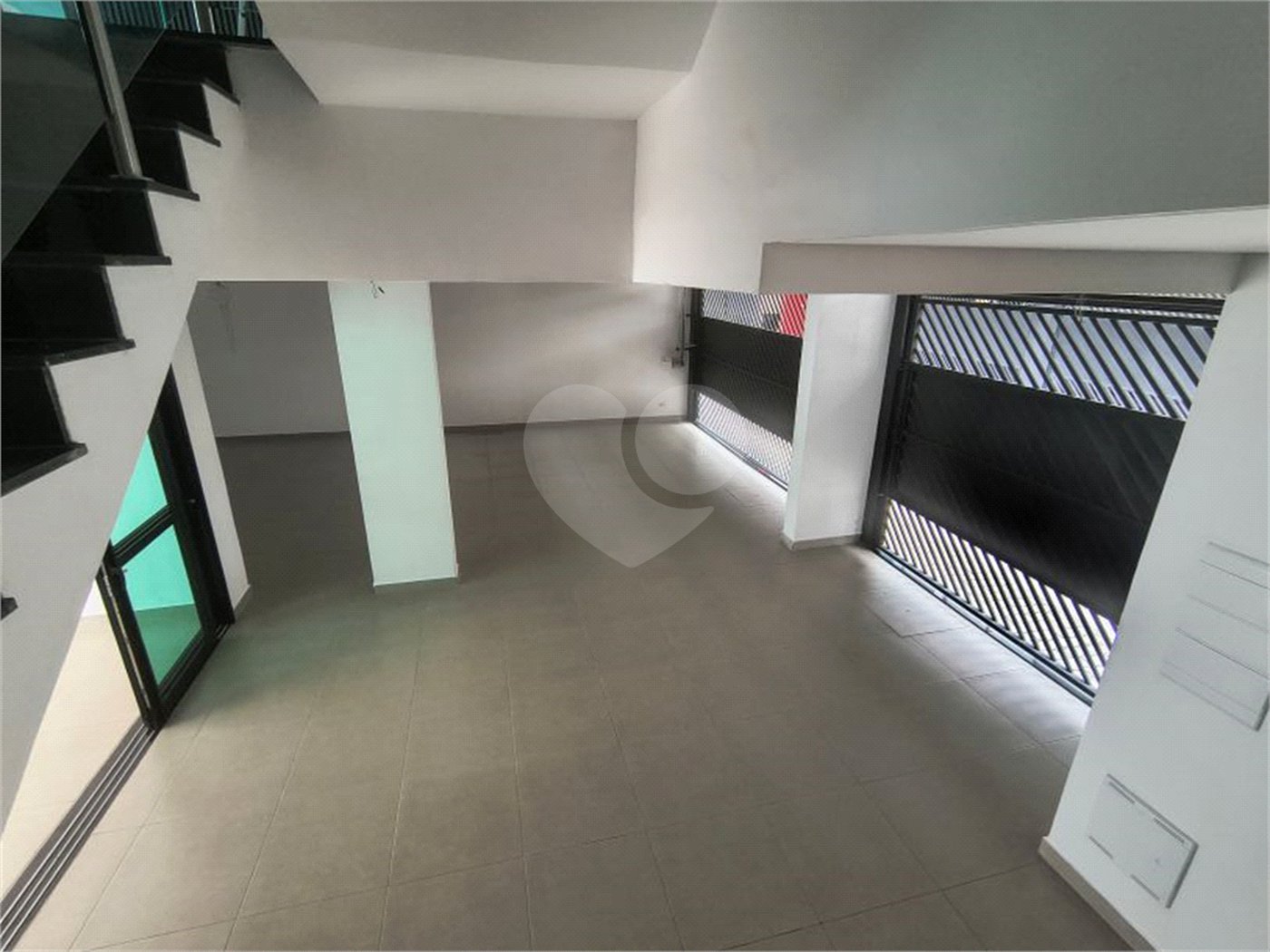 Casa à venda com 4 suítes no condomínio Res São Pedro da Aldeia, São Paulo - SP