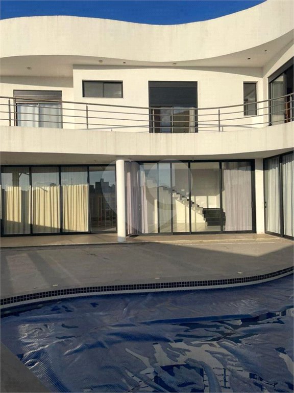Casa à venda com 4 quartos, sendo 2 suítes,  no condomínio Residencial Castanheira, Sorocaba - SP