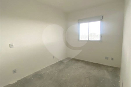 Apartamento à venda com 2 quartos, sendo 1 suíte,  em Vila Rosália, Guarulhos, SP