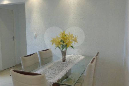 Apartamento à venda com 2 quartos em Parque Fongaro, São Paulo, SP