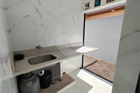 Casa à venda com 3 quartos no condomínio Residencial Lago dos Ipês, Itapetininga - SP