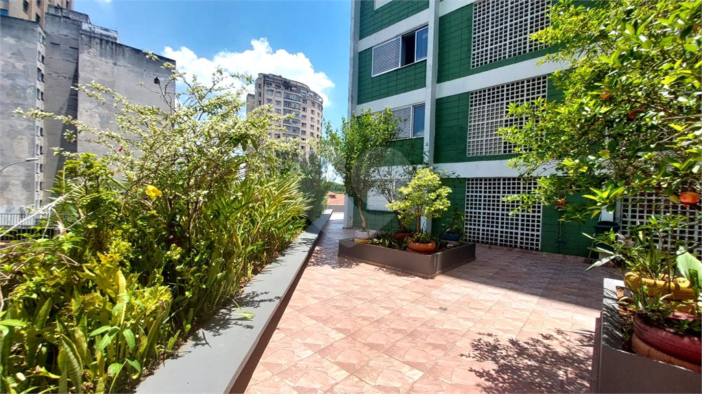 Apartamento à venda com 2 quartos em Sé, São Paulo, SP