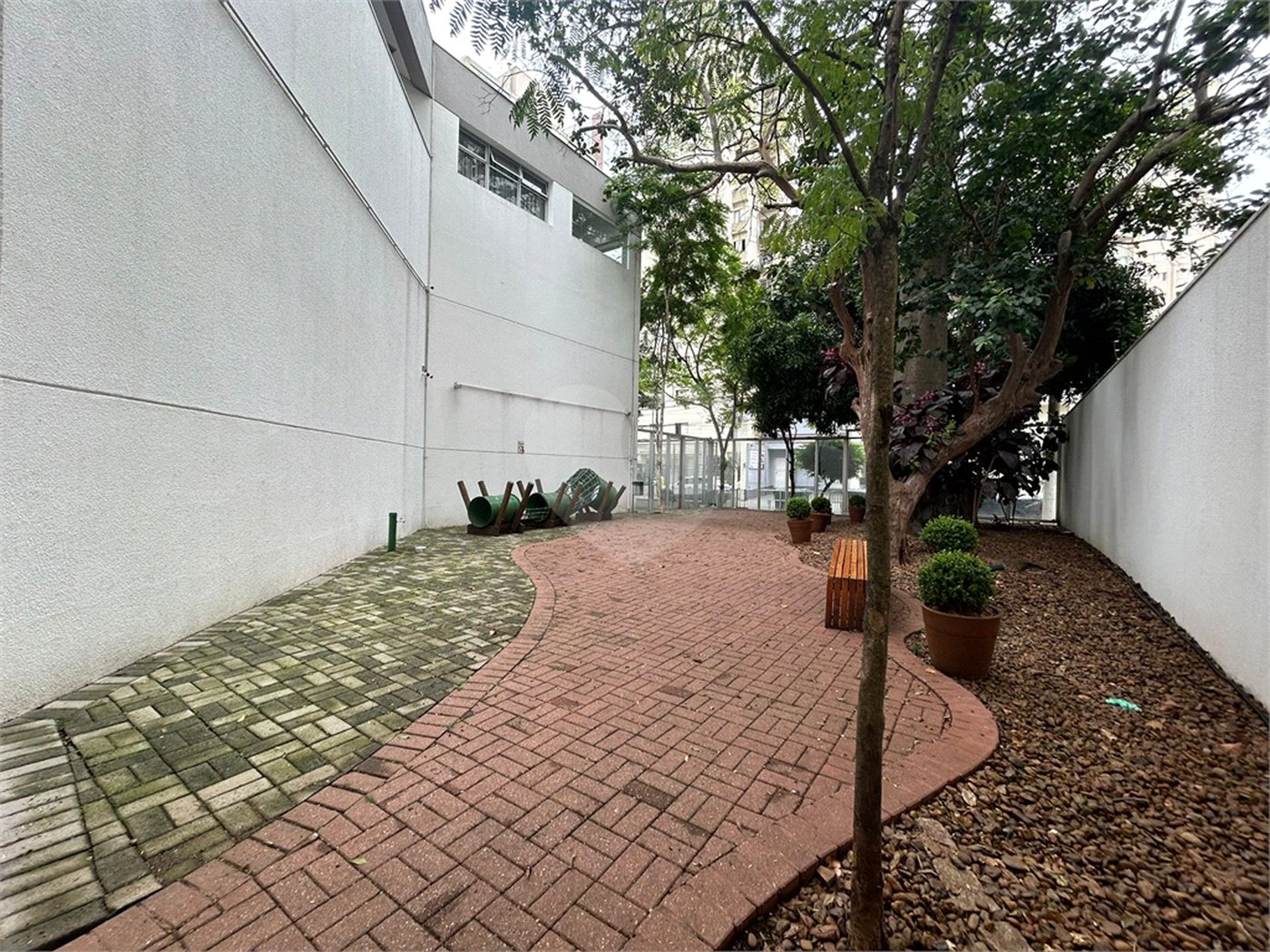 Apartamento à venda com 2 quartos, sendo 1 suíte,  em Brooklin, São Paulo, SP