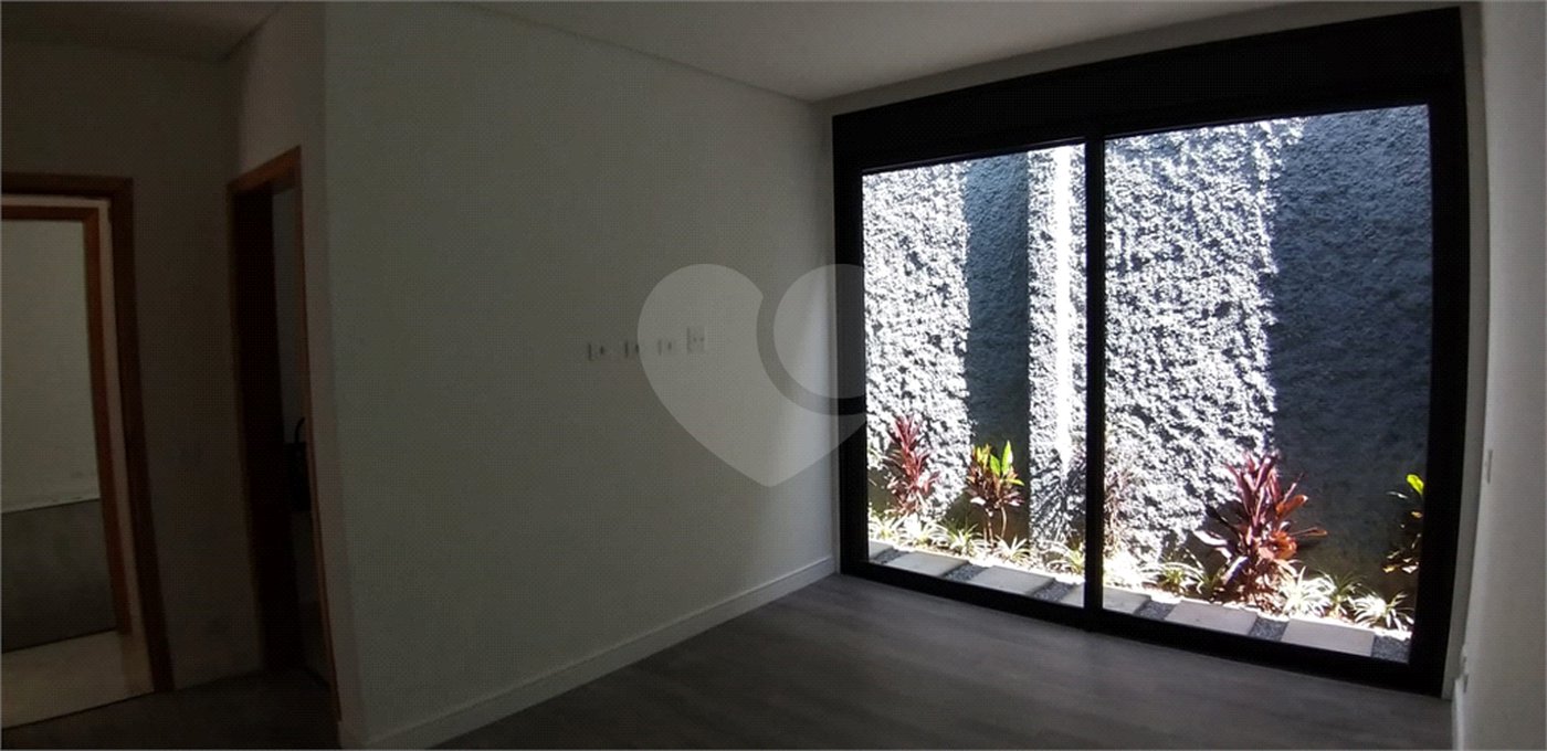 Casa à venda com 3 suítes em Jardim Paulista, Atibaia, SP