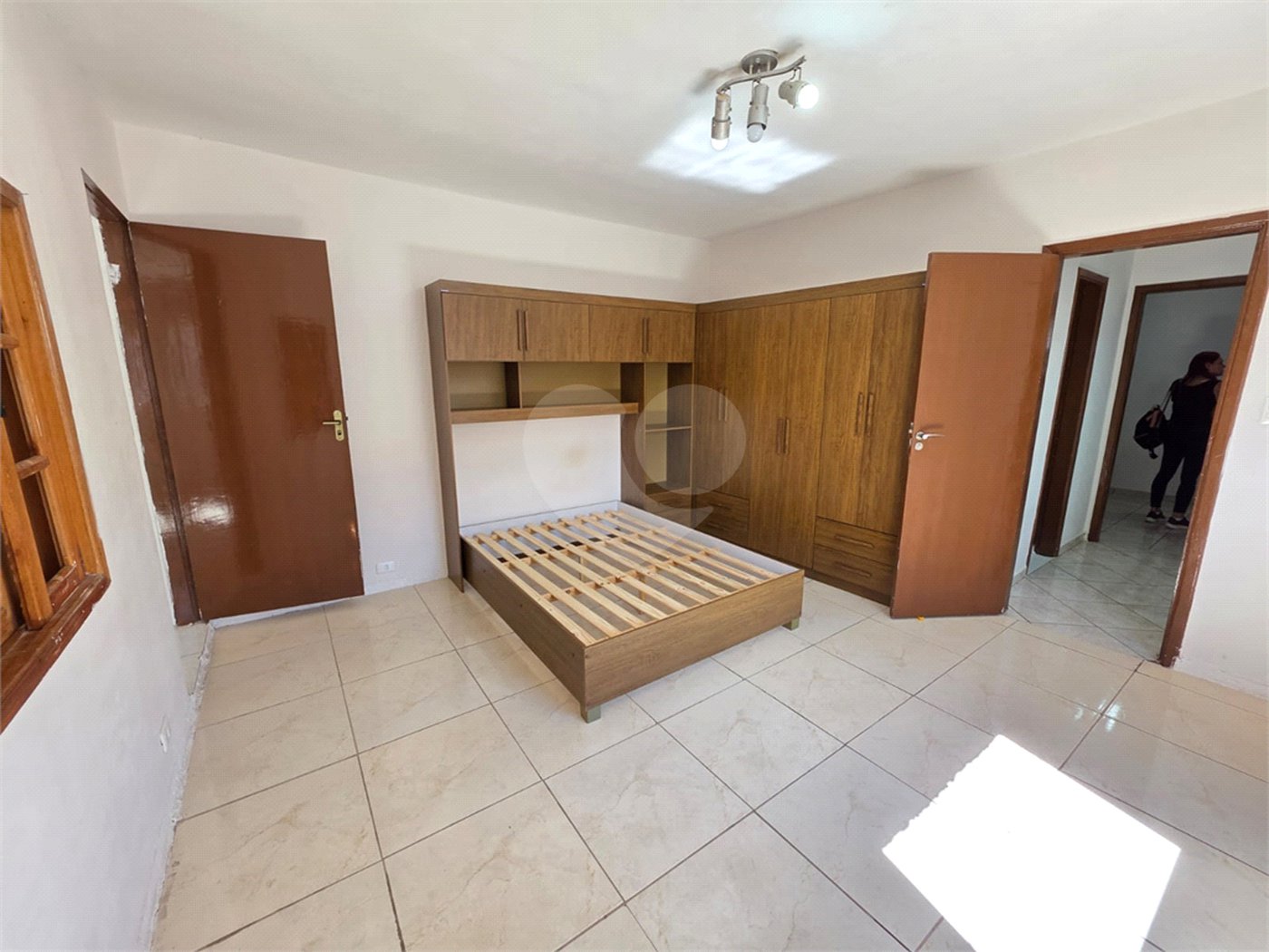 Sobrado à venda com 4 quartos, sendo 1 suíte,  em Rio Pequeno, São Paulo, SP