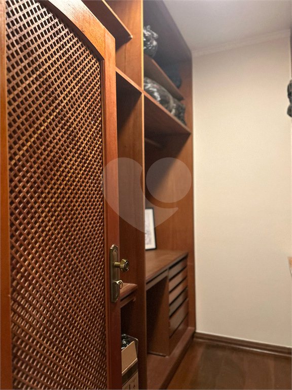 Sobrado à venda com 4 quartos, sendo 2 suítes,  em Jardim Bonfiglioli, São Paulo, SP