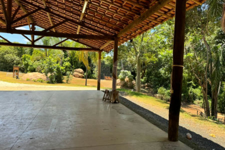 Sítio à venda com 3 quartos, sendo 1 suíte, em Jardim dos Laranjais, Indaiatuba, SP