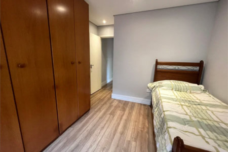 Sobrado à venda com 3 quartos, sendo 1 suíte, em Jardim Vazani, São Paulo, SP