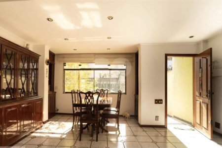 Casa à venda com 3 quartos, sendo 1 suíte, em Vila Prudente, São Paulo, SP
