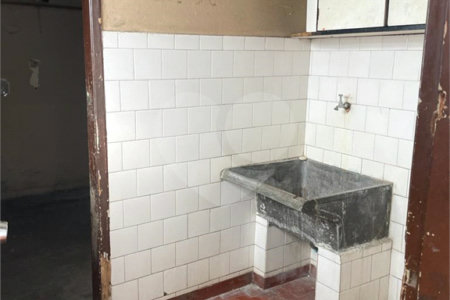 Sobrado à venda com 3 quartos em Vila Olímpia, São Paulo, SP