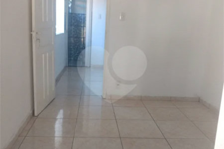 Casa à venda com 5 quartos, sendo 1 suíte, em Vila Medeiros, São Paulo, SP