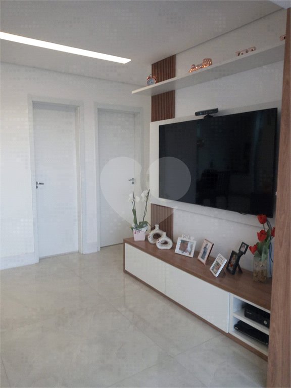 Apartamento à venda com 2 quartos, sendo 1 suíte, em Vila Santa Catarina, São Paulo, SP
