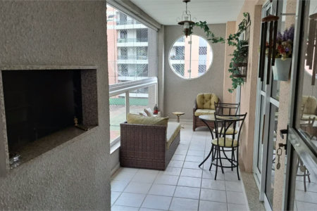 Apartamento à venda com 4 quartos, sendo 2 suítes, em Cidade São Francisco, São Paulo, SP