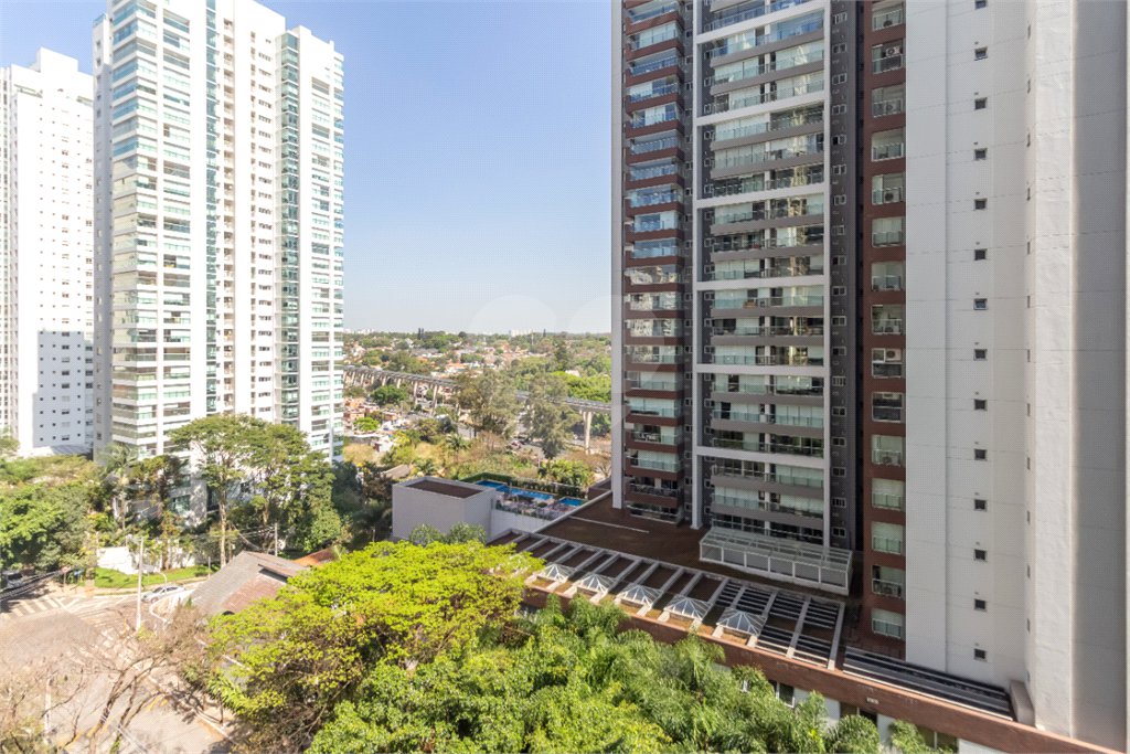 Apartamento à venda com 4 suítes em Campo Belo, São Paulo, SP