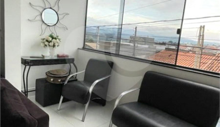 Casa à venda com 3 quartos, sendo 2 suítes,  em Jardim Imperial, Atibaia, SP