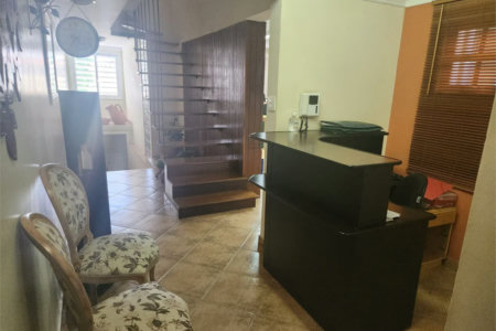 Sobrado à venda com 4 quartos, sendo 1 suíte, em Água Branca, São Paulo, SP