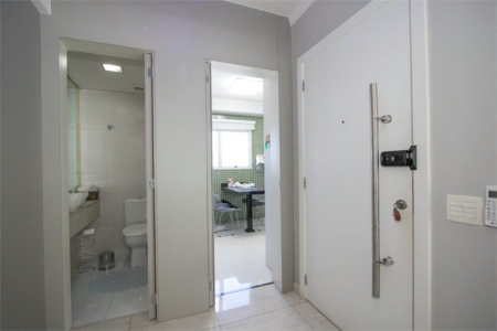 Apartamento à venda com 4 quartos, sendo 3 suítes,  em Vila Romana, São Paulo, SP