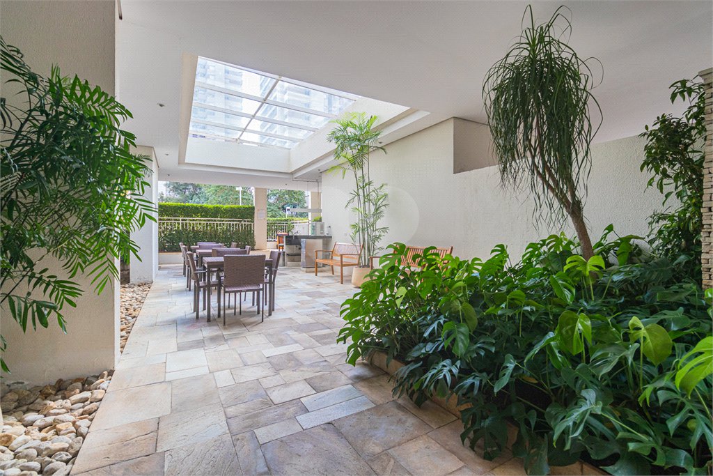 Apartamento à venda com 1 suíte em Campo Belo, São Paulo, SP