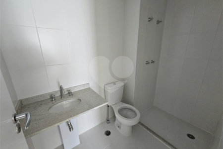Apartamento à venda com 3 quartos, sendo 1 suíte, em Alto da Boa Vista, São Paulo, SP