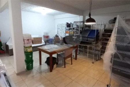 Casa à venda com 3 quartos, sendo 1 suíte, em Vila Barcelona, Sorocaba, SP